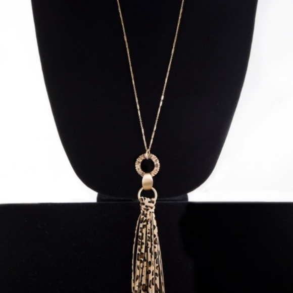 Faux Leather Tassel Necklace - Picture 3 of 7